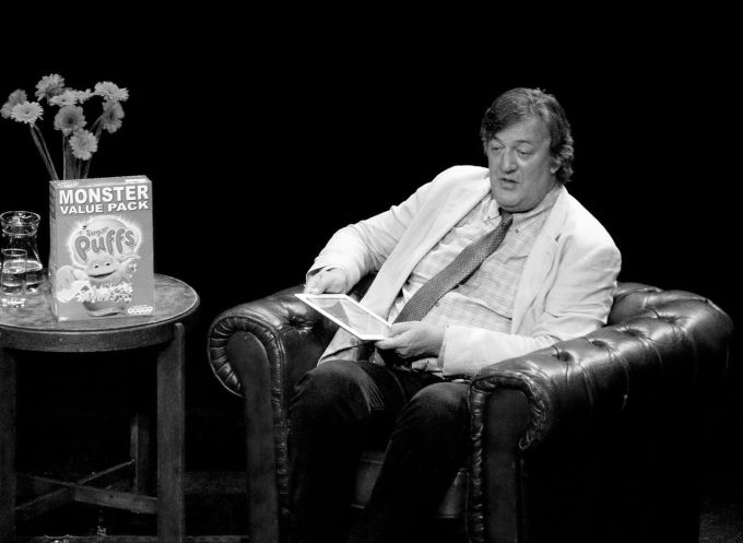 Stephen_Fry_@_BorderKitchen_BW